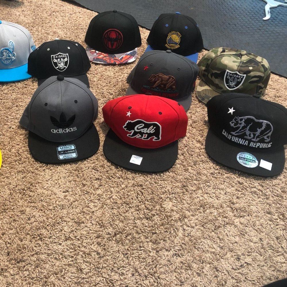 Snap Back Baseball Caps - Picture 2 of 2
